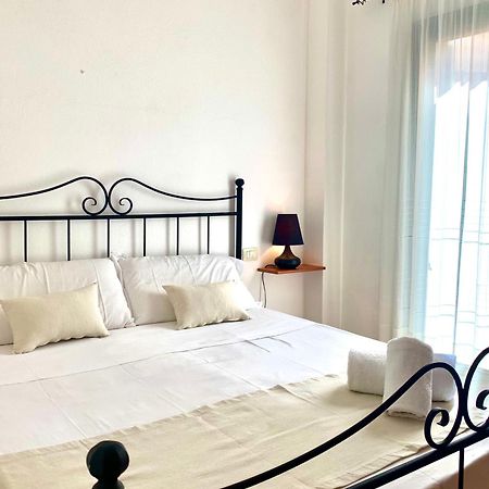 Square Inn Apartment Olbia Zewnętrze zdjęcie